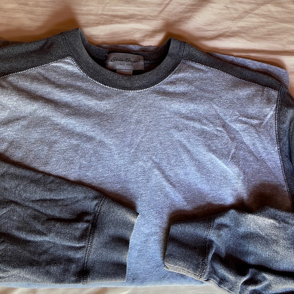 Gray 2 tone long sleeve Eddie Bauer t shirt size L